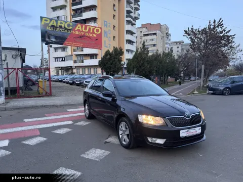 Skoda Octavia — poza 3