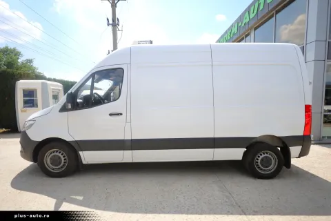 Mercedes-Benz Necunoscut — poza 3