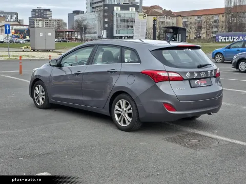 Hyundai I30 — poza 3