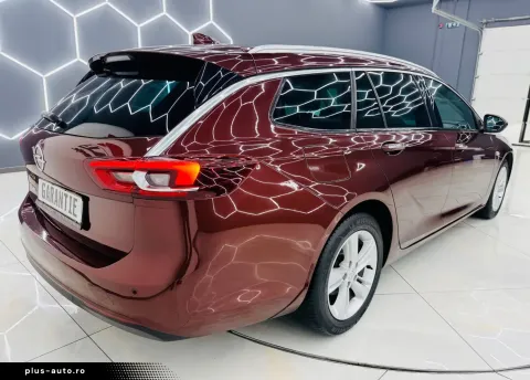 Opel Insignia — poza 3