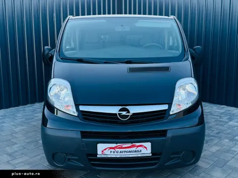 Opel Vivaro — poza 2
