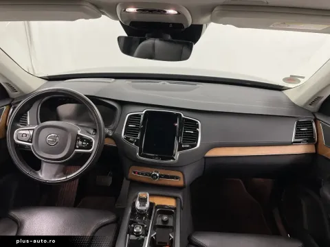 Volvo Xc90 — poza 3