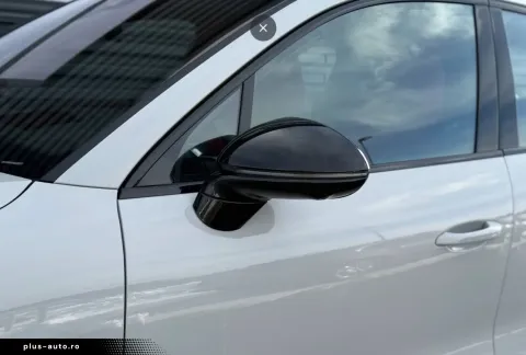Porsche Cayenne — poza 2