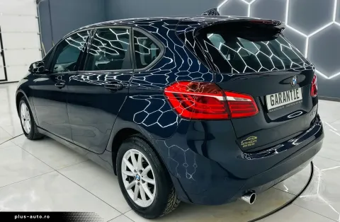 BMW 220 — poza 3