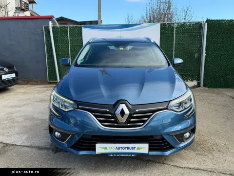 Renault Megane — poza 2