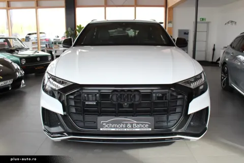 Audi Q8 — poza 2