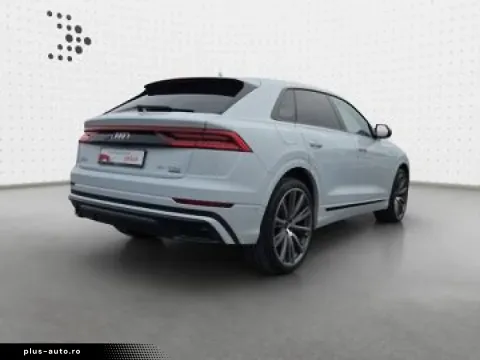 Audi Q8 — poza 2