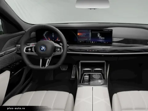 BMW 750 — poza 3