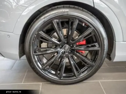 Audi Q8 — poza 3