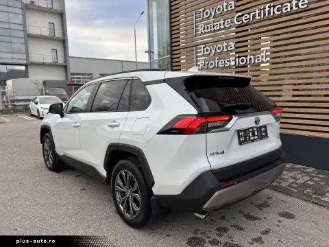 Toyota Rav 4 — poza 3