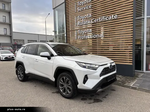 Toyota Rav 4 — poza 2