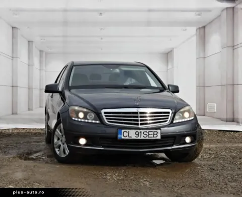 Mercedes-Benz C 180 — poza 3