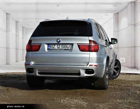 BMW X5 — poza 3