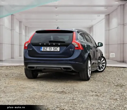 Volvo V60 — poza 3