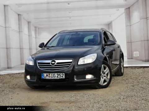 Opel Insignia — poza 3