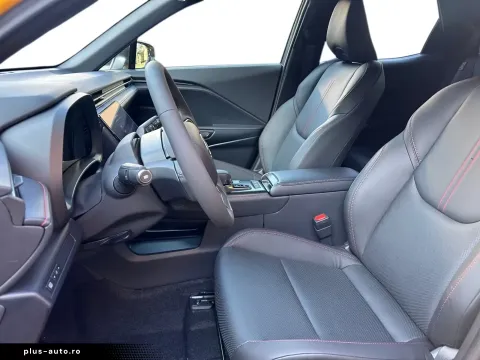 Lexus Lbx — poza 2