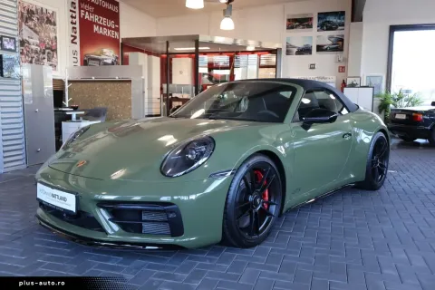 Porsche 992 — poza 3