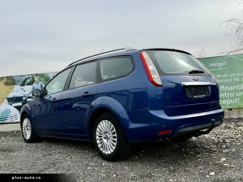 Ford Focus — poza 3