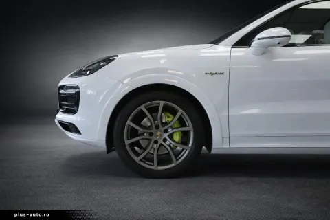 Porsche Cayenne — poza 3