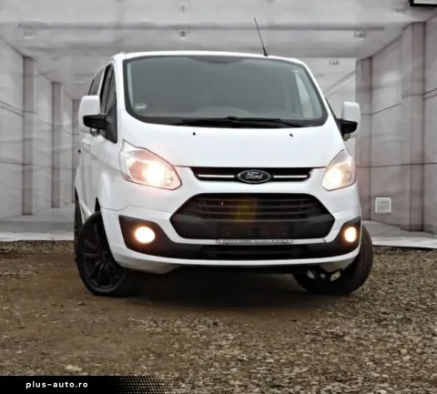Ford Transit — poza 2