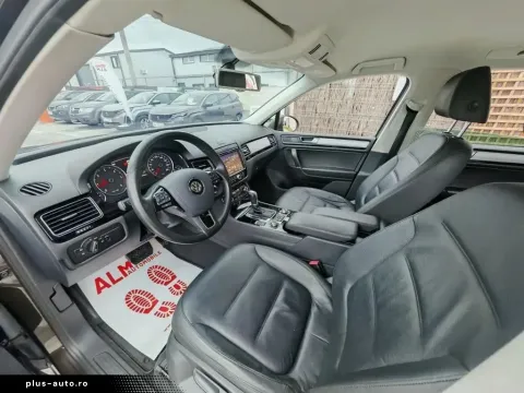 Volkswagen Touareg — poza 3