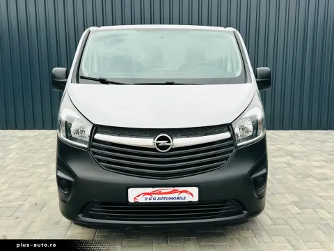 Opel Vivaro — poza 2