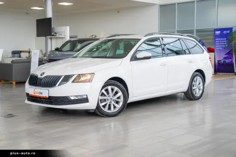 Skoda Octavia — poza 3