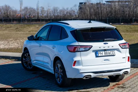 Ford Kuga — poza 3