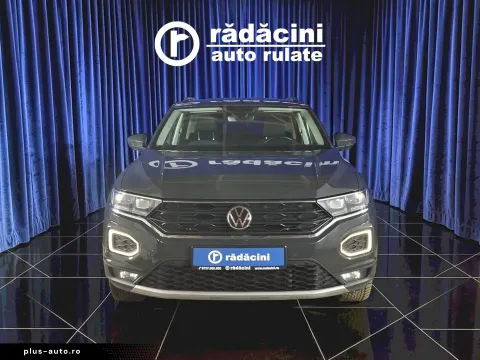 Volkswagen T-Roc — poza 3
