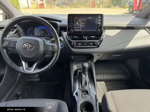 Toyota Corolla — poza 3