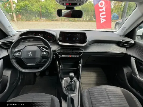 Peugeot 2008 — poza 3