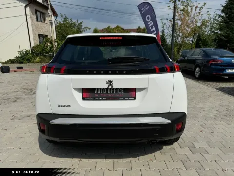 Peugeot 2008 — poza 2