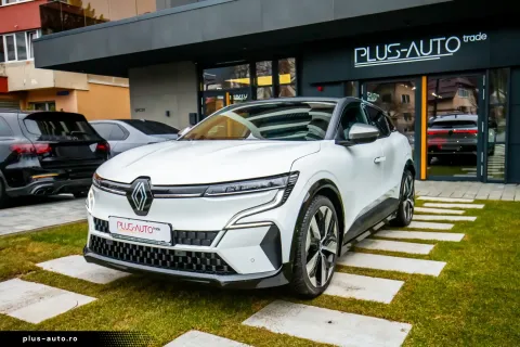 Renault Megane E-Tech — poza 3