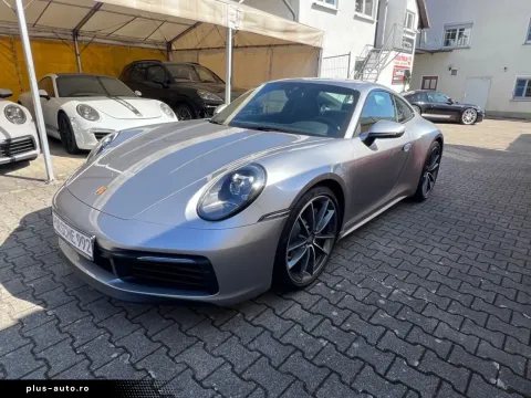 Porsche 992 — poza 3