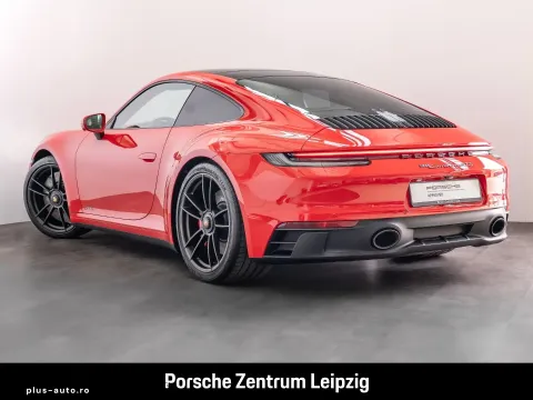 Porsche 992 — poza 3