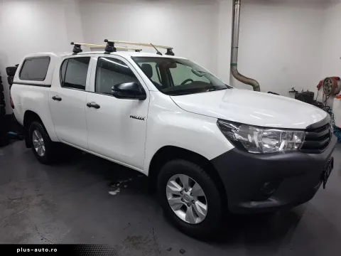 Toyota Hilux — poza 3
