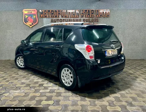 Toyota Corolla Verso — poza 3
