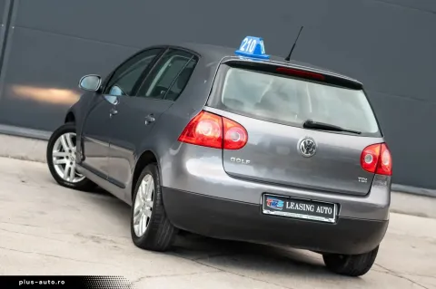 Volkswagen Golf — poza 3