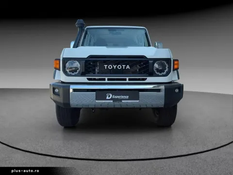 Toyota Land Cruiser — poza 2