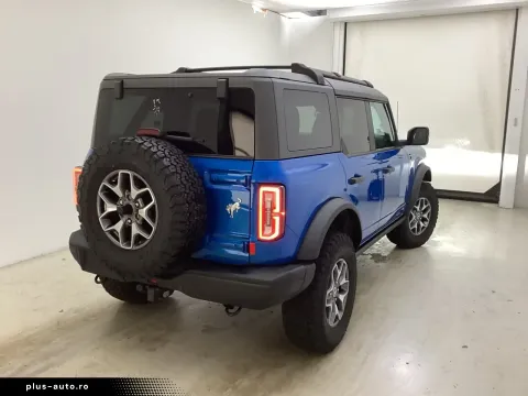 Ford Bronco — poza 2