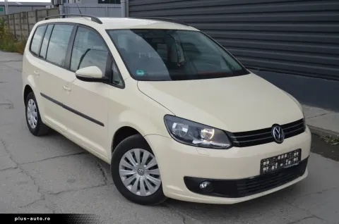 Volkswagen Touran — poza 2