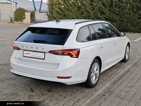 Skoda Octavia — poza 3