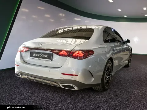 Mercedes-Benz E 220 — poza 2