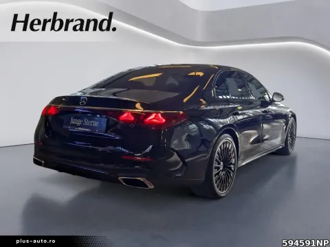 Mercedes-Benz E 220 — poza 2