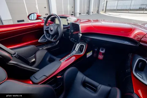 McLaren Elva — poza 3