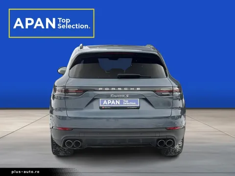 Porsche Cayenne — poza 3