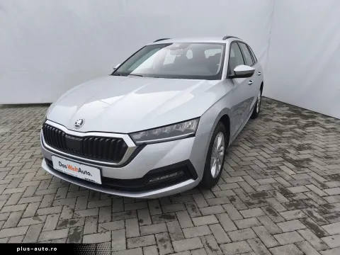 Skoda Octavia — poza 3