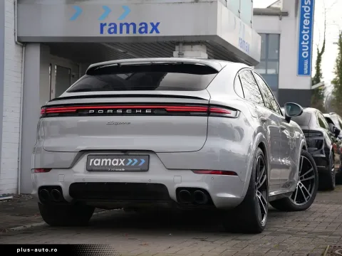 Porsche Cayenne — poza 3