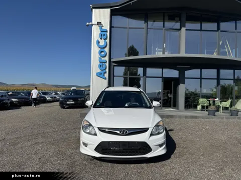 Hyundai I30 — poza 3