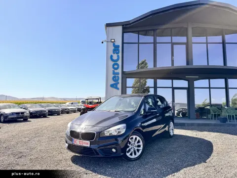 BMW 218 — poza 2